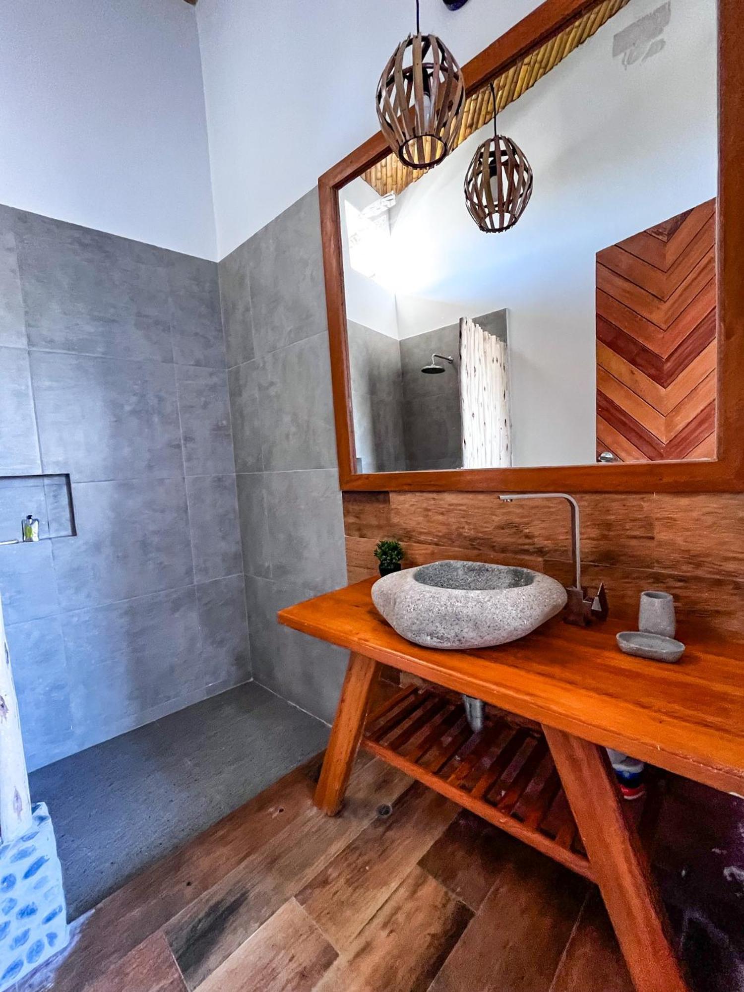 Diem Vichayito Beachfront Eco-Luxury Buitenkant foto