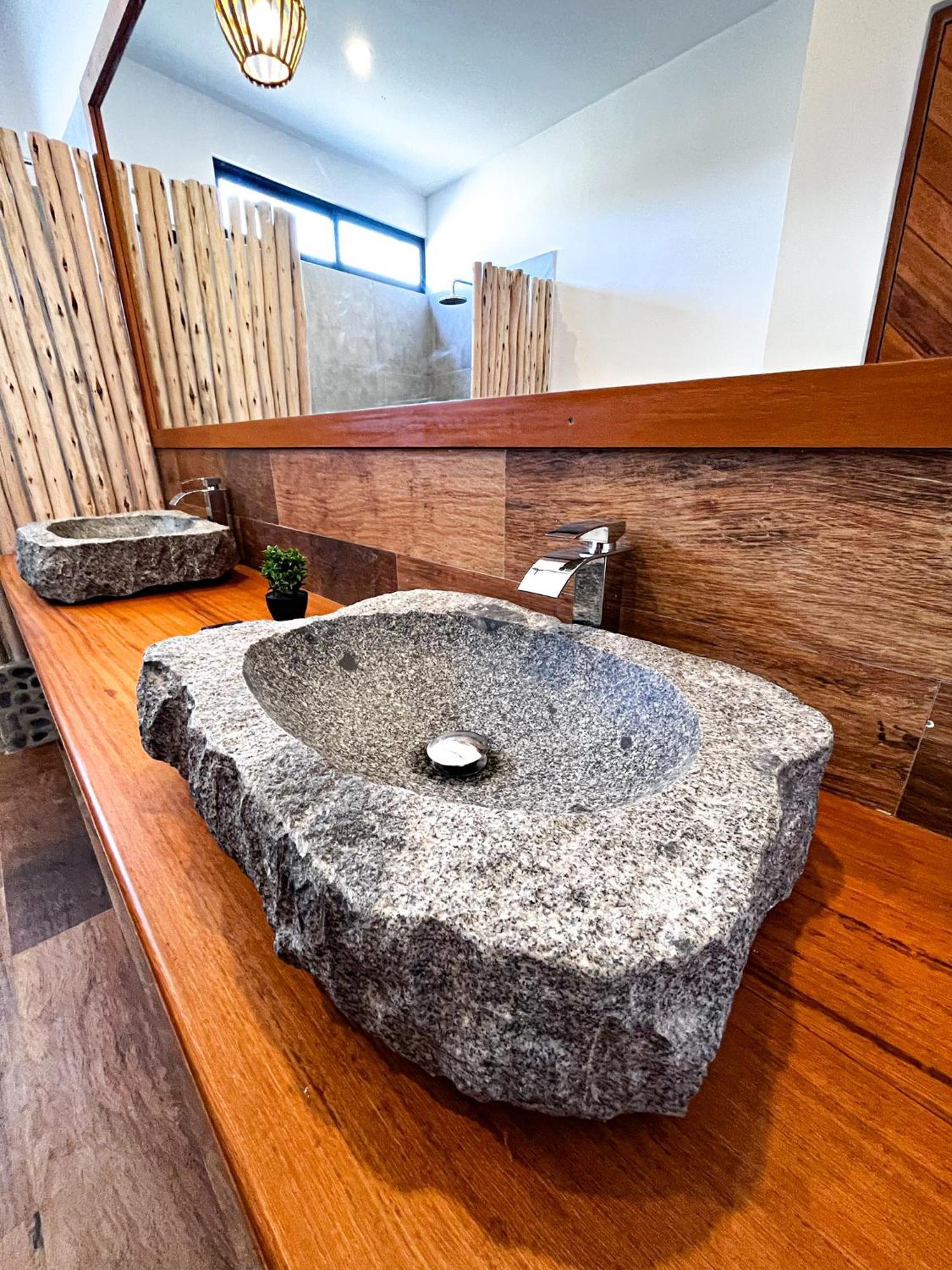 Diem Vichayito Beachfront Eco-Luxury Buitenkant foto