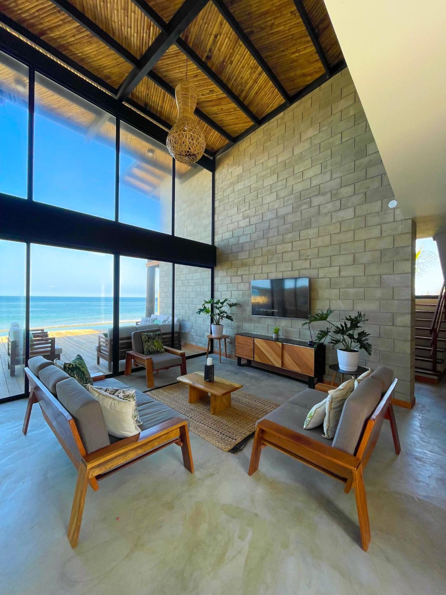 Diem Vichayito Beachfront Eco-Luxury Kamer foto