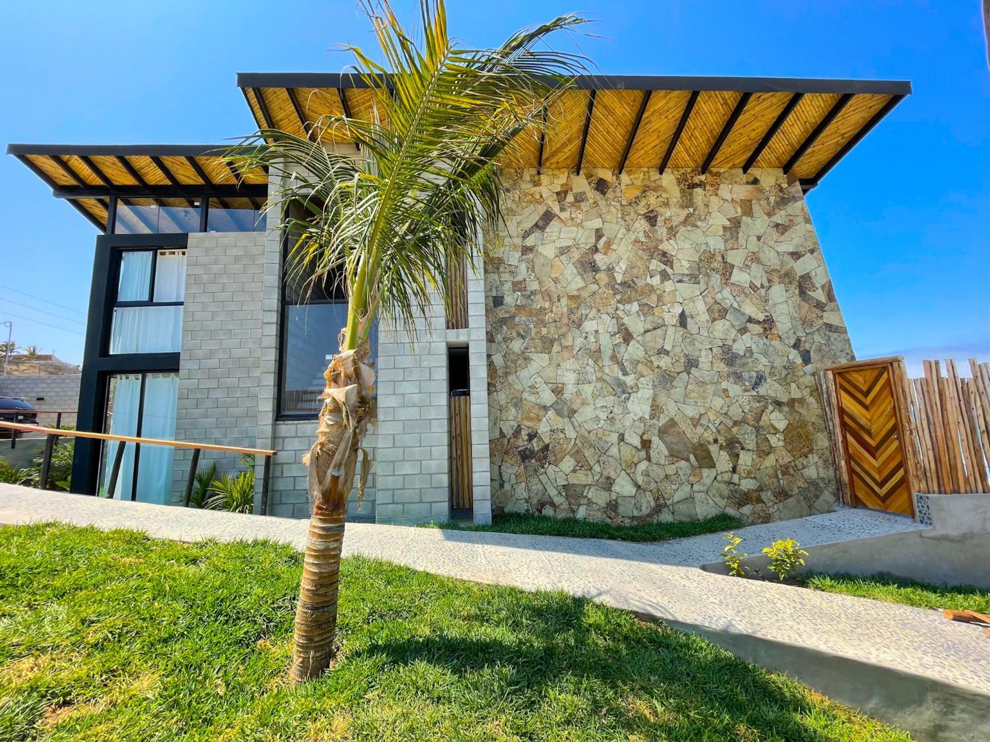 Diem Vichayito Beachfront Eco-Luxury Kamer foto